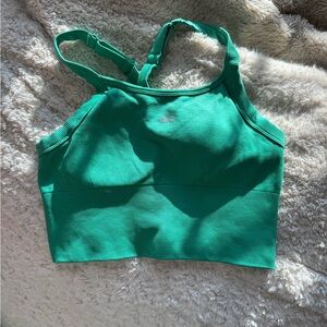 Alo Ribbed Sports Bra